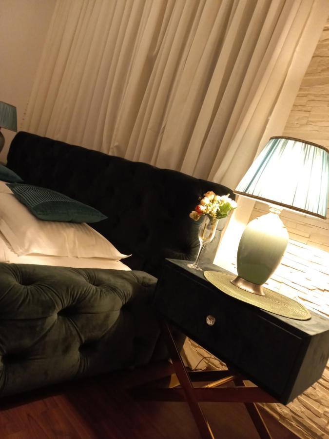 Casa Maria Roses Hotel Risnov Bagian luar foto