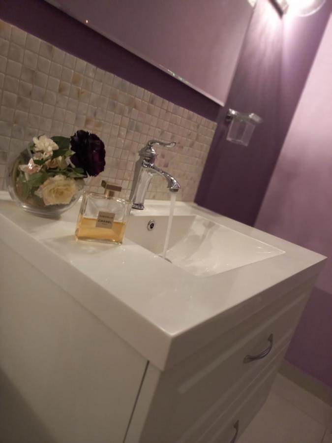 Casa Maria Roses Hotel Risnov Bagian luar foto